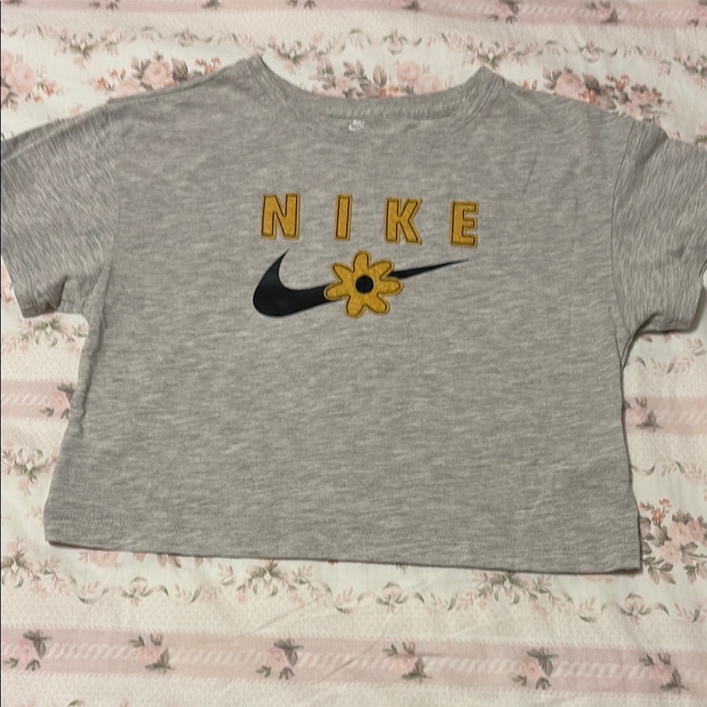 Girl’s Nike Gray Short Sleeve Tee with Logo